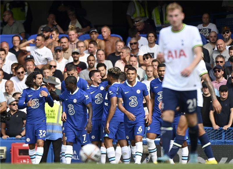 لاعبو تشيلسي