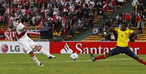 2011-07-16t222636z_01_jmg51_rtridsp_3_soccer-copa_reuters