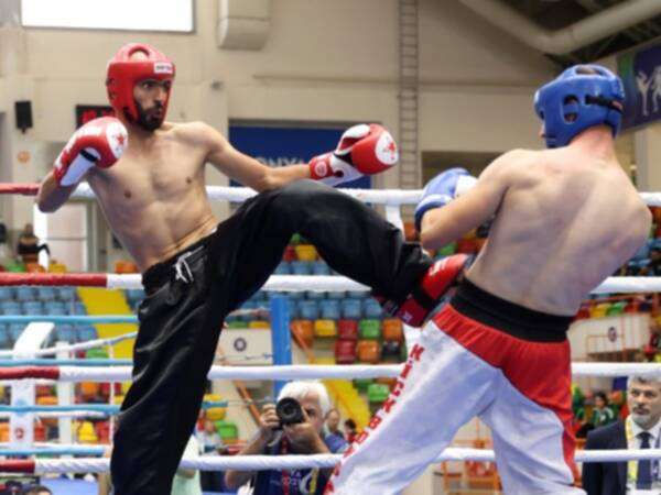 من منافسات الكيك بوكسينج