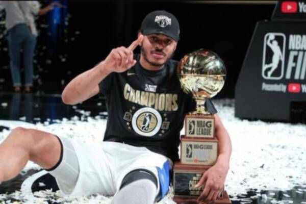 أنطونيو كامبل