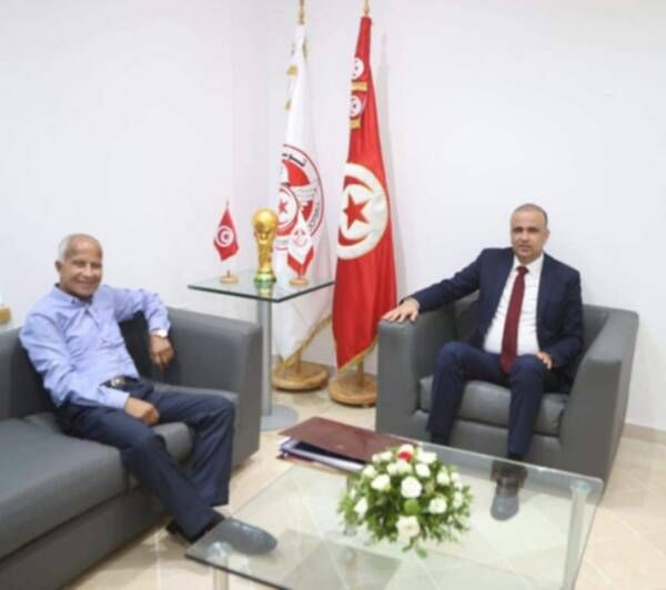 الجريء ورئيس حمام الأنف