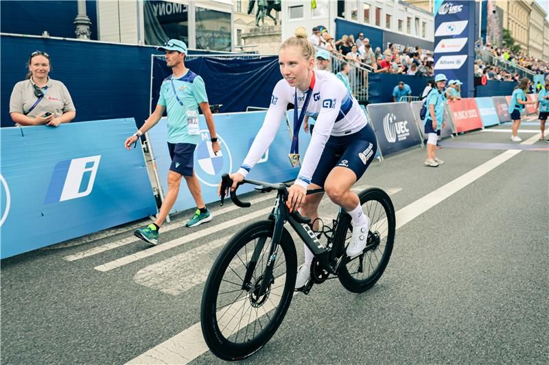 لورينا ويبيس