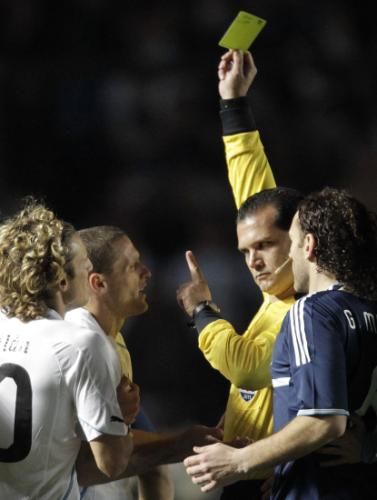 2011-07-16t233334z_01_srr67_rtridsp_3_soccer-copa_reuters