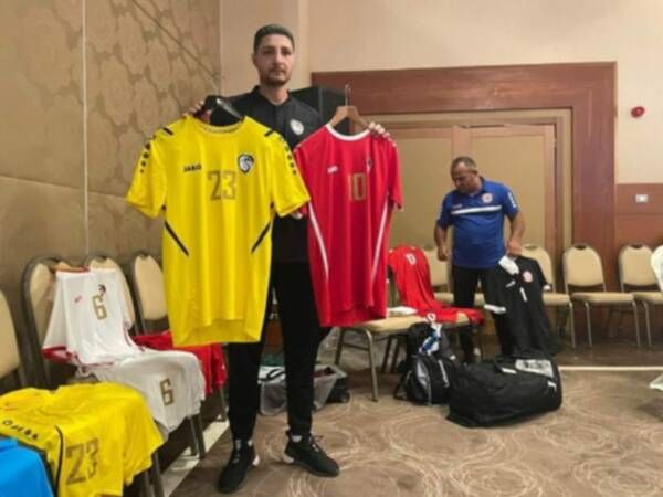 من الاجتماع