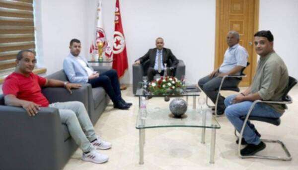 من اجتماع الجريء ورئيس اولمبيك سيدي بوزيد