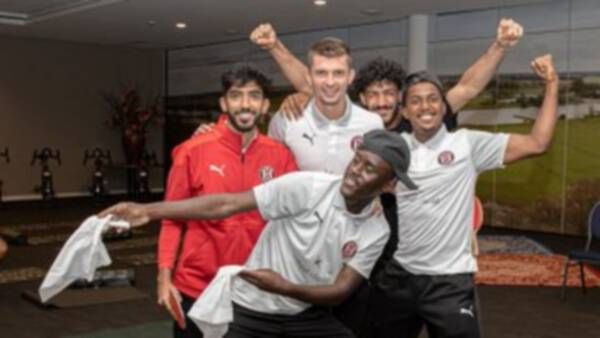 لاعبو الجزيرة