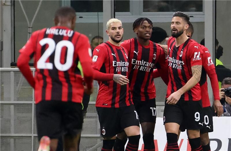 لاعبو ميلان