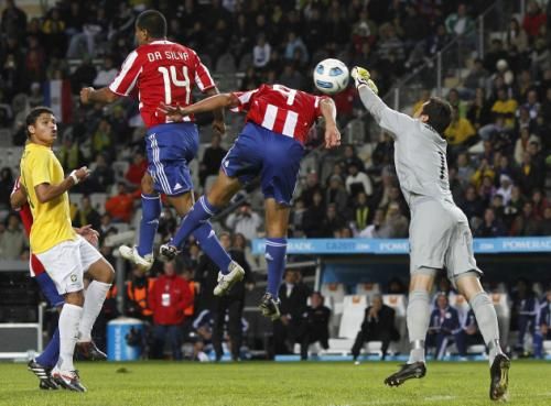 2011-07-17t214415z_01_srr57_rtridsp_3_soccer-copa_reuters