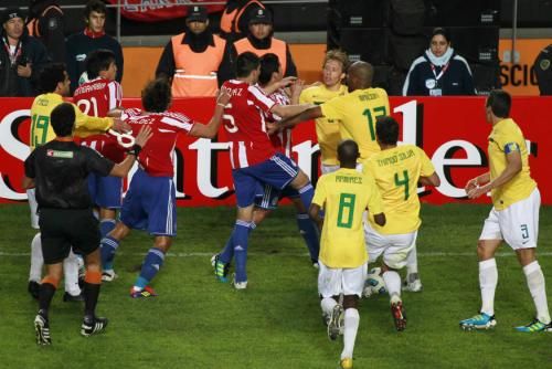 2011-07-17t212443z_01_jmg52_rtridsp_3_soccer-copa_reuters