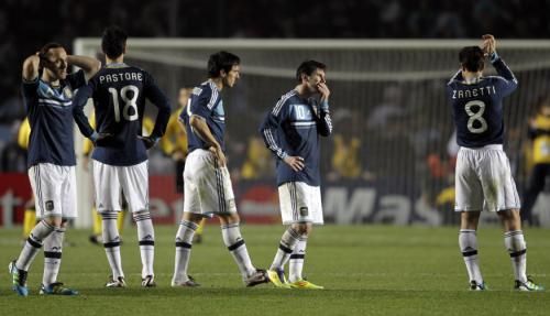 2011-07-17t013900z_01_jmg129_rtridsp_3_soccer-copa_reuters