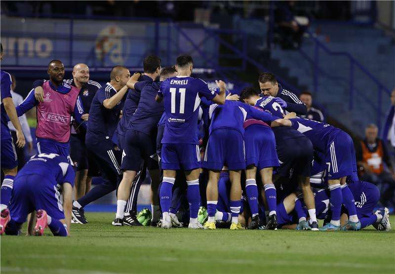 لاعبو دينامو زغرب