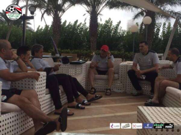 من الجلسة