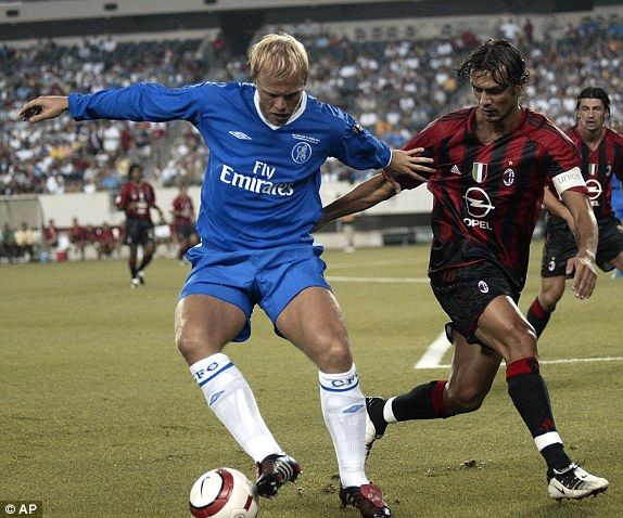 لقاء سابق بين ميلان وتشيلسي
