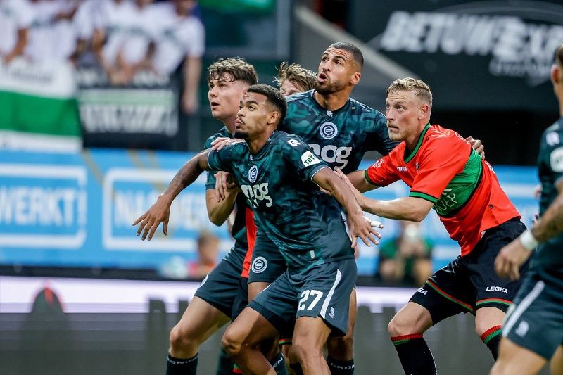 من اللقاء (نقلا عن حساب نيمجين علي تويتر)