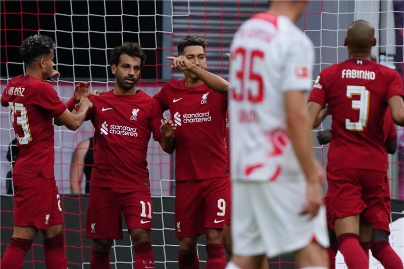 لاعبو ليفربول