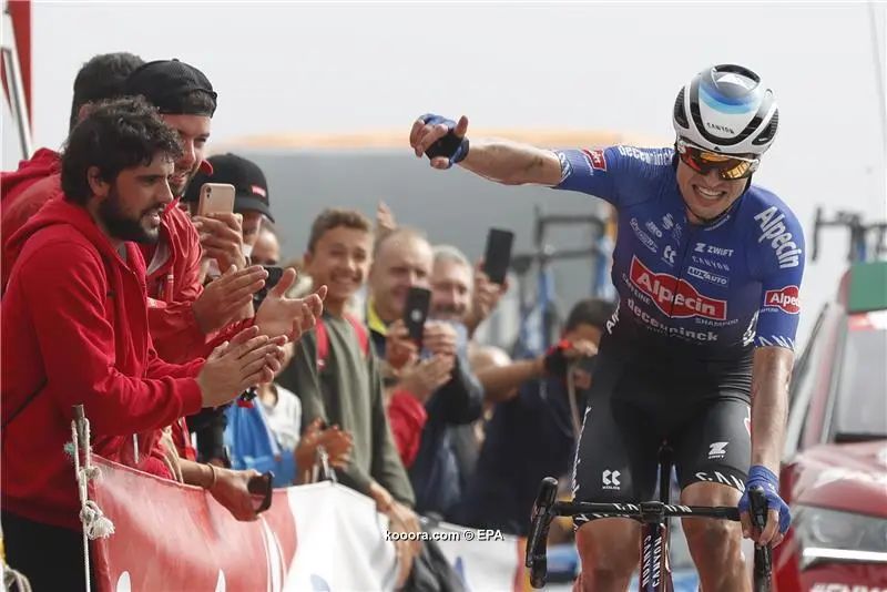 ?i=epa%2fathletics%2f2022-08%2f2022-08-27-10141956_epa