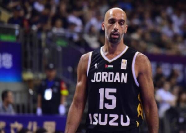 زيد عباس