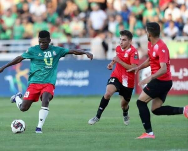 من إحدى مباريات الوحدات