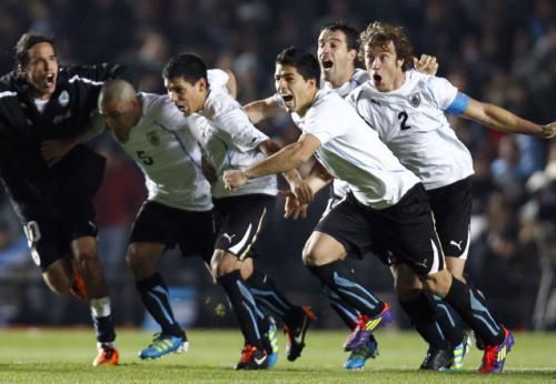 2011-07-17t011151z_01_srr87_rtridsp_3_soccer-copa_reuters