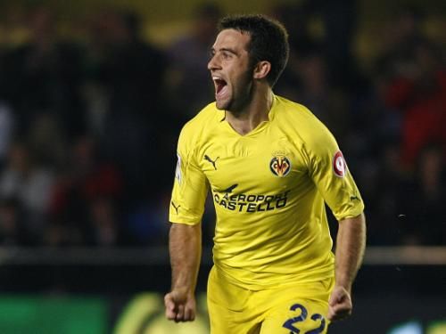 2010-10-24t202516z_01_hjk07_rtridsp_3_soccer-spain_reuters