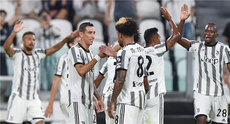 لاعبو يوفنتوس