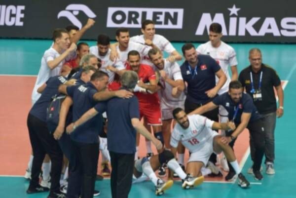 منتخب تونس للكرة الطائرة