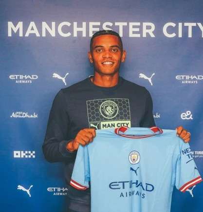 مانويل أكانجي