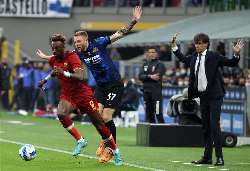 ميلان سكرينيار