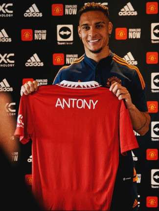 أنتوني