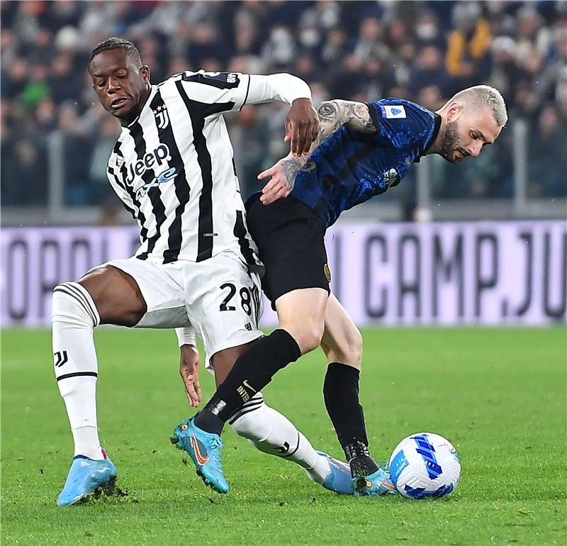 دينيس زكريا