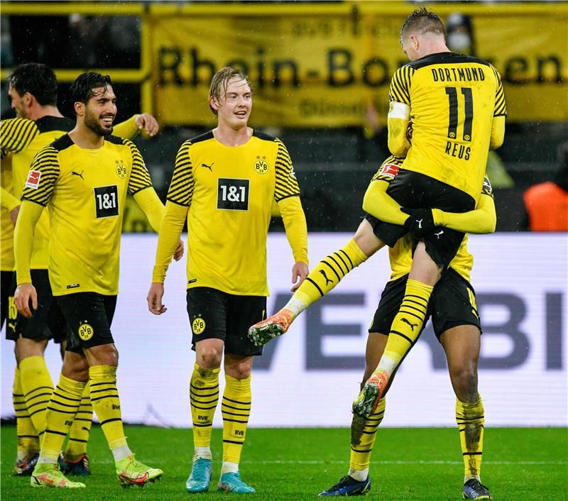 لاعبو دورتموند