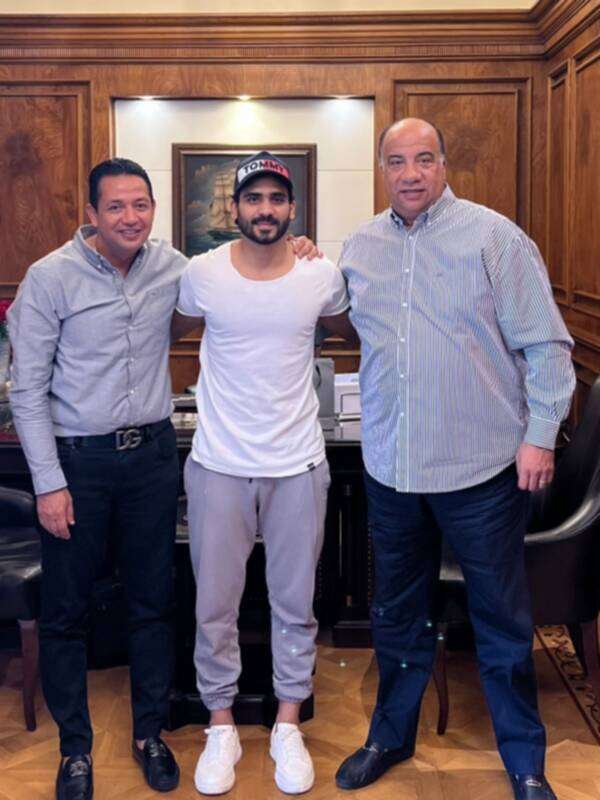 من تقديم اللاعب