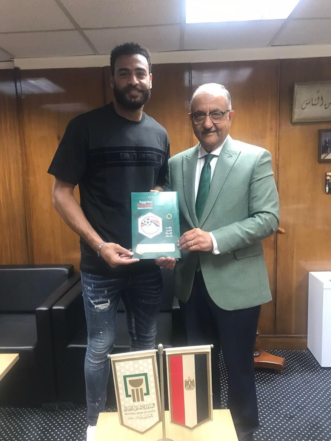 رئيس البنك الأهلي وأبوجبل