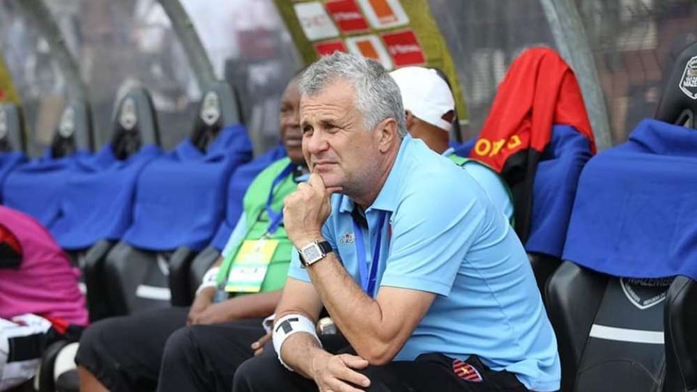 زوران مانولوفيتش