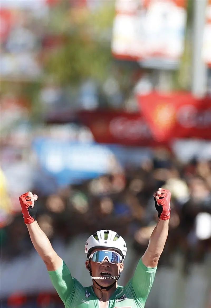 ?i=epa%2fathletics%2f2022-09%2f2022-09-06-10164620_epa