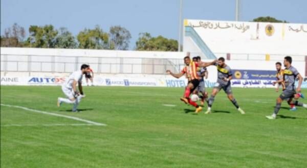 من لقاء الترجي الجرجيسي وأمل حمام سوسة