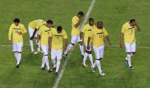 2011-07-17t222625z_01_jmg74_rtridsp_3_soccer-copa_reuters