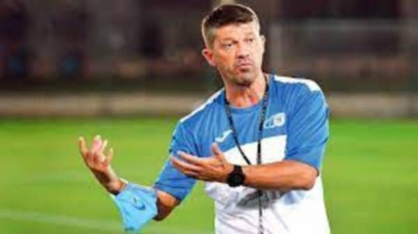 دانييل إيسايلا