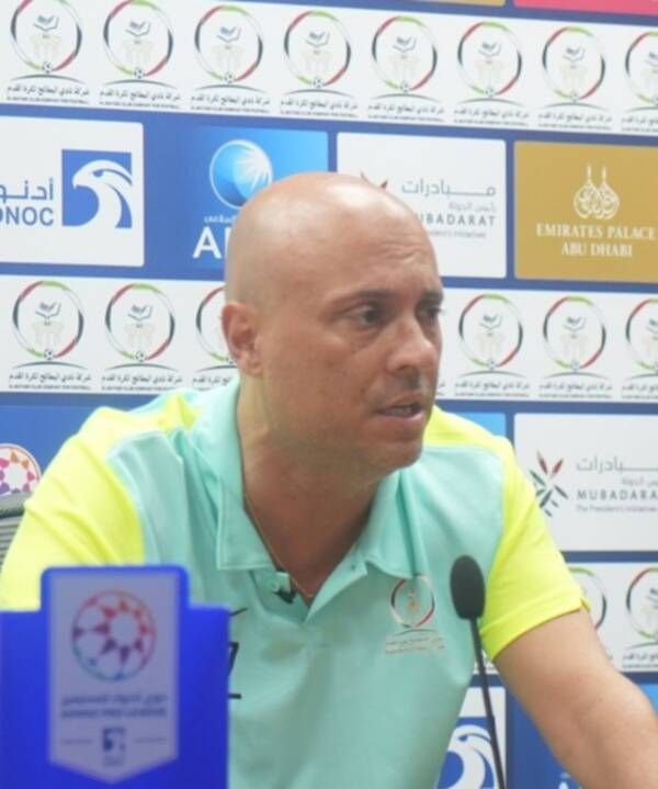 كايو زاناردي