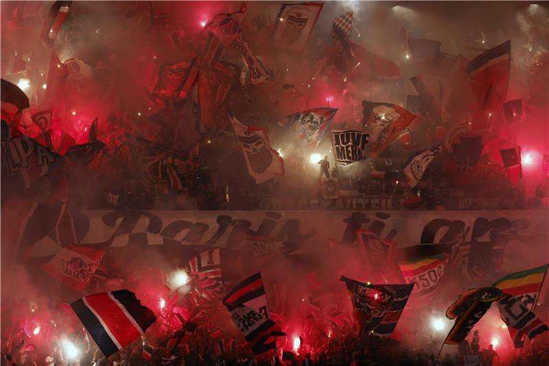 جماهير باريس سان جيرمان