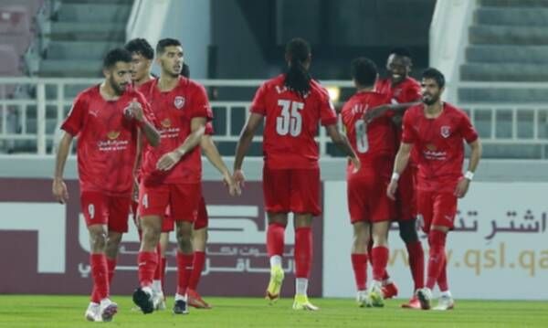 لاعبو الدحيل