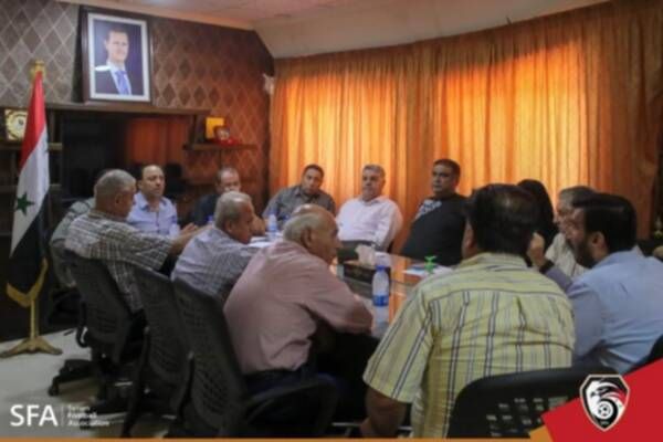 من الاجتماع