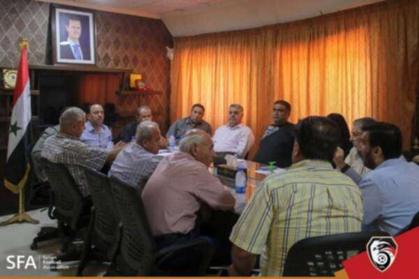 من الاجتماع