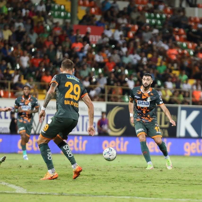 جانب من اللقاء (نقلا عن حساب ألانيا سبورعلي تويتر)