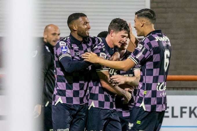 من اللقاء (نقلا عن حساب جو أهيد إيجلز على تويتر)