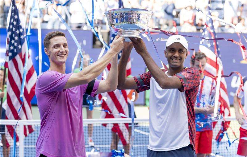 رام وسالزبوري