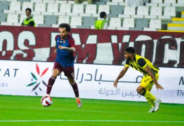 من مباراة الوحدة واتحاد كلباء