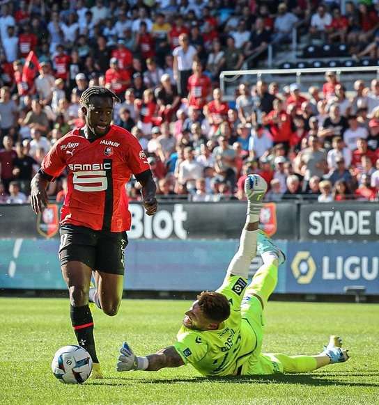 من اللقاء (نقلا عن حساب رين على تويتر)