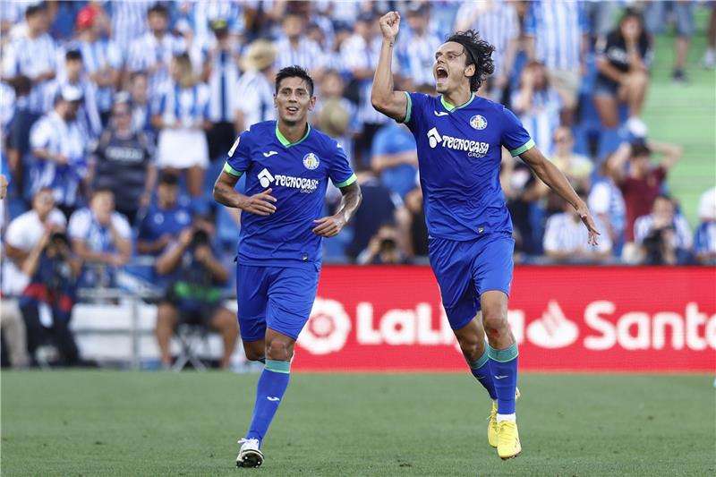 لاعبو خيتافي