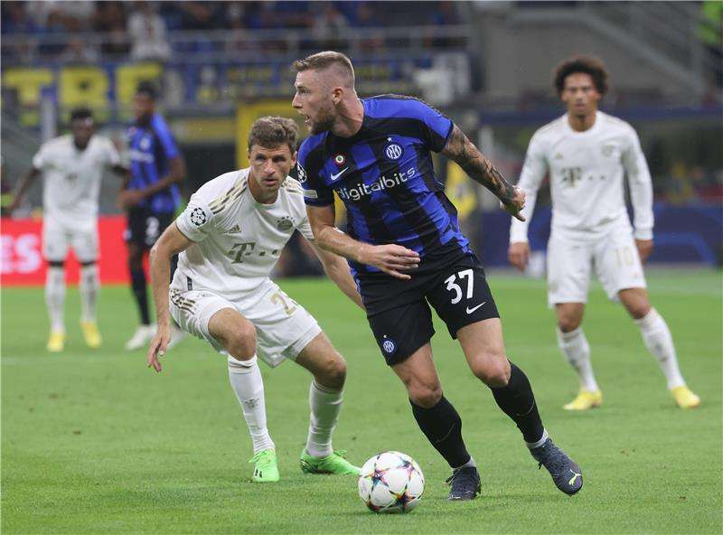 ميلان سكرينيار